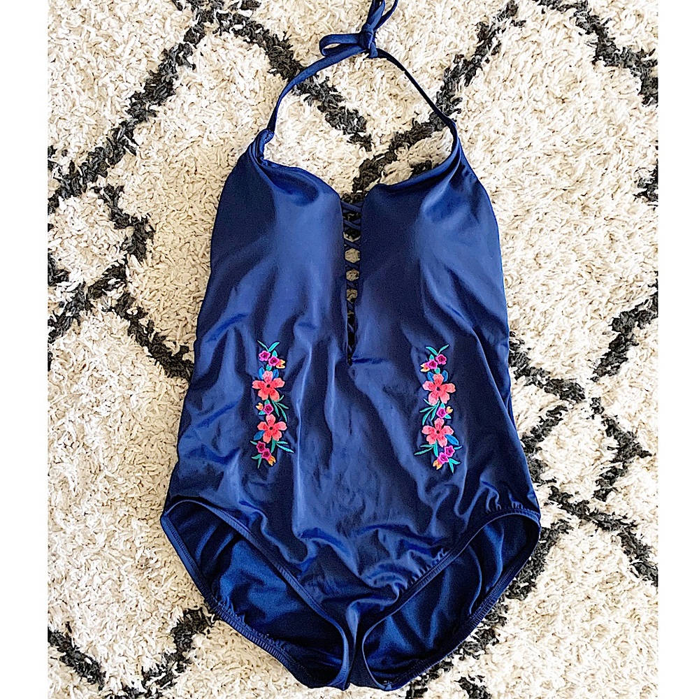 XL one piece bikini